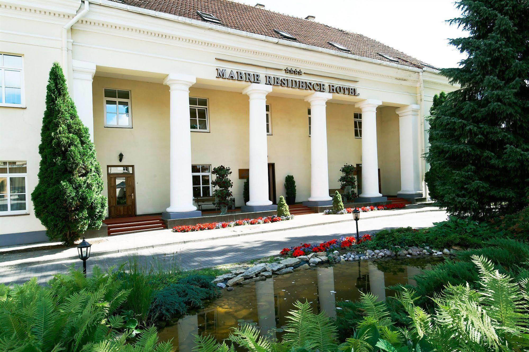 Mabre Отель