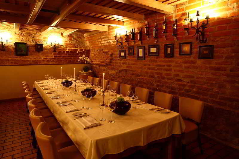 Mabre Hotel